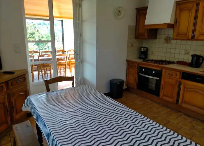 Du Bois Tasseau * Saint-Mars-sur-Colmont